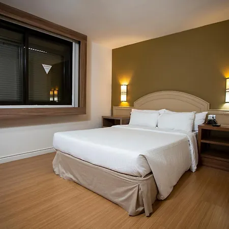 Master Porto Alegre Hotel - Av Carlos Gomes, Proximo Ao Consulado Americano