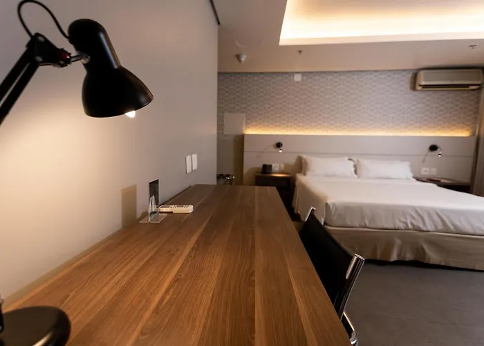 Master - Av Carlos Gomes, Próximo Ao Consulado Americano 4* Porto Alegre
