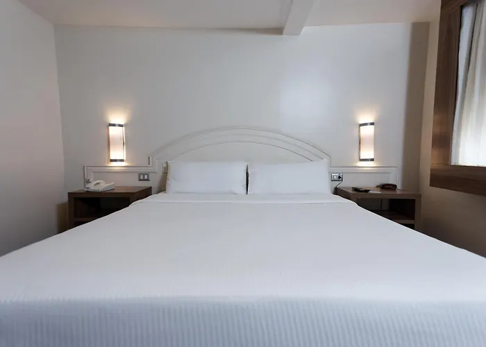 Master - Av Carlos Gomes, Próximo Ao Consulado Americano Hotel 4*