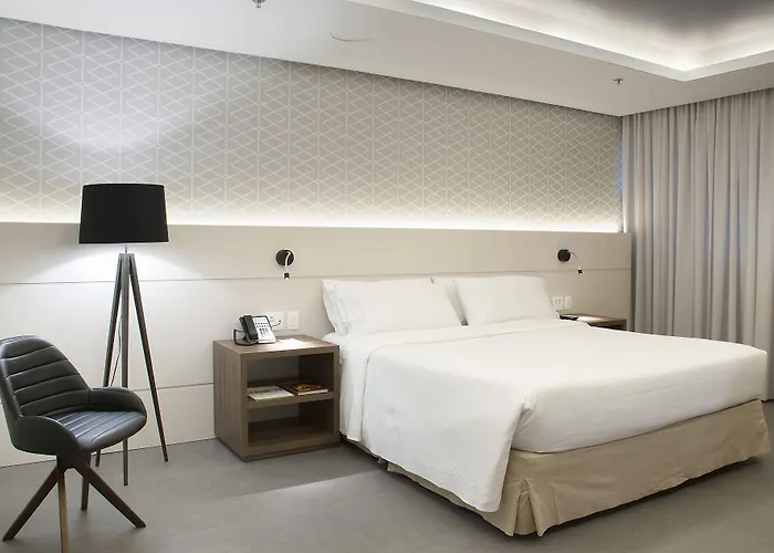 Master - Av Carlos Gomes, Proximo Ao Consulado Americano Hotel 4*