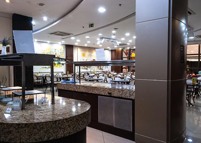 Hotel Master - Av Carlos Gomes, Próximo Ao Consulado Americano